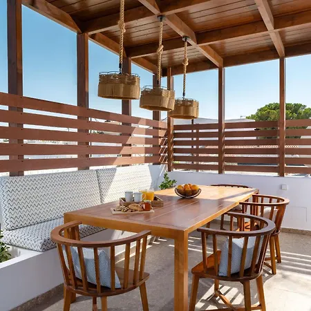 Casa Della Nonna Rhodes בית נופש גנאדי